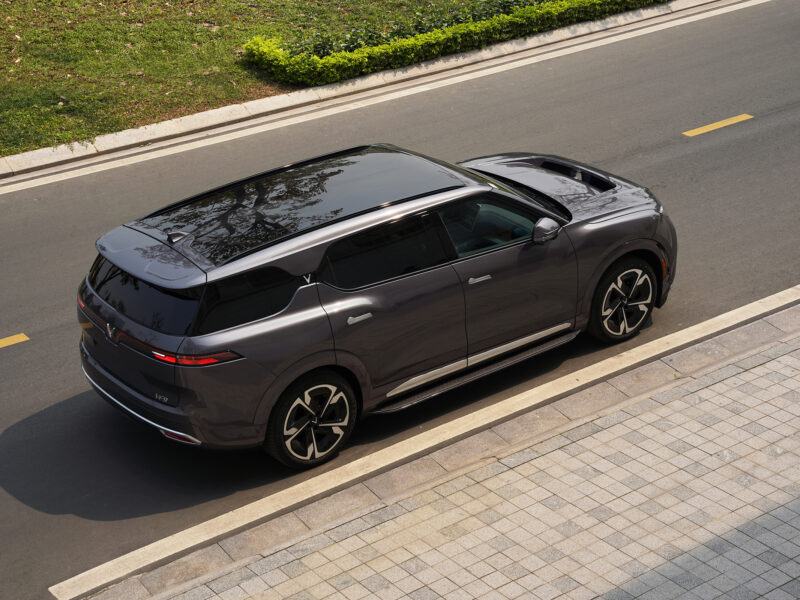 VinFast VF9 Eco13